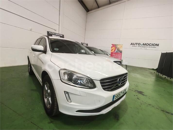 VOLVO XC60 2.0 D3 Momentum