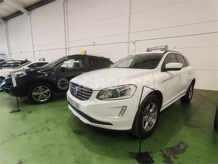 VOLVO XC60 2.0 D3 Momentum