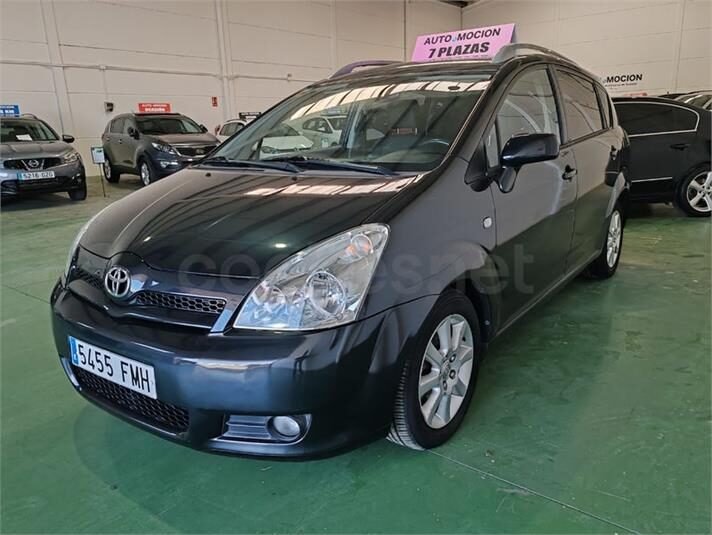 TOYOTA Corolla Verso 2.2 D4D Luna