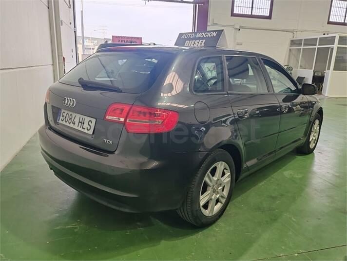 AUDI A3 Sportback 1.6 TDI Ambition