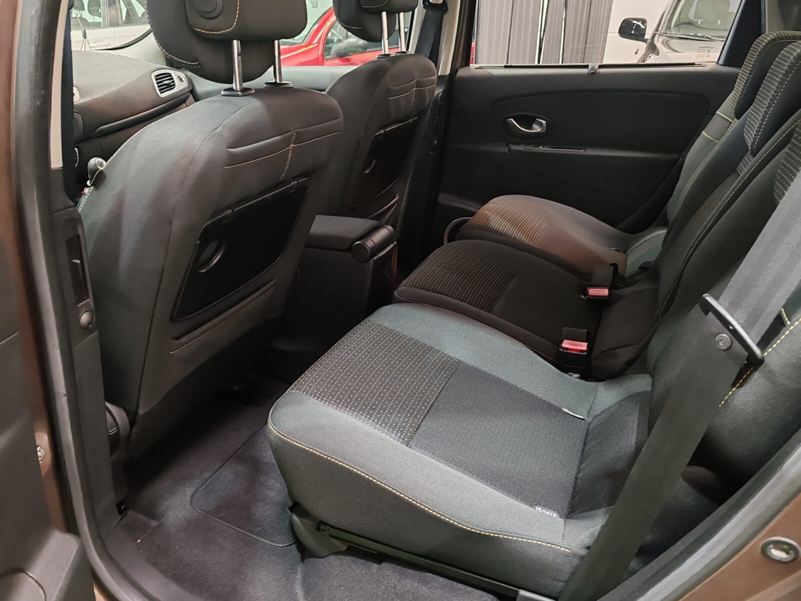 RENAULT Gran Scénic 1.5 dci Dinámique