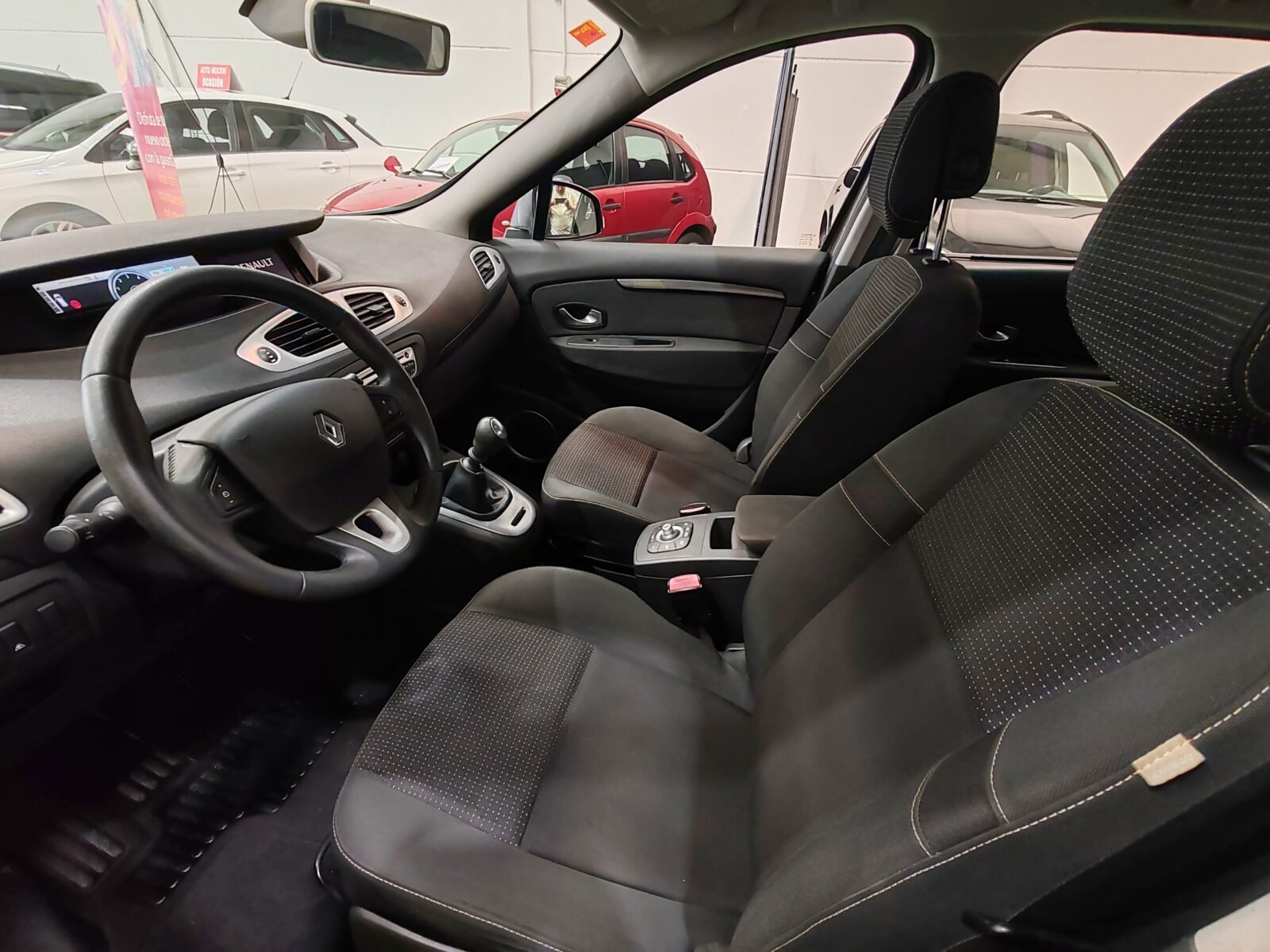 RENAULT Gran Scénic 1.5 dci Dinámique