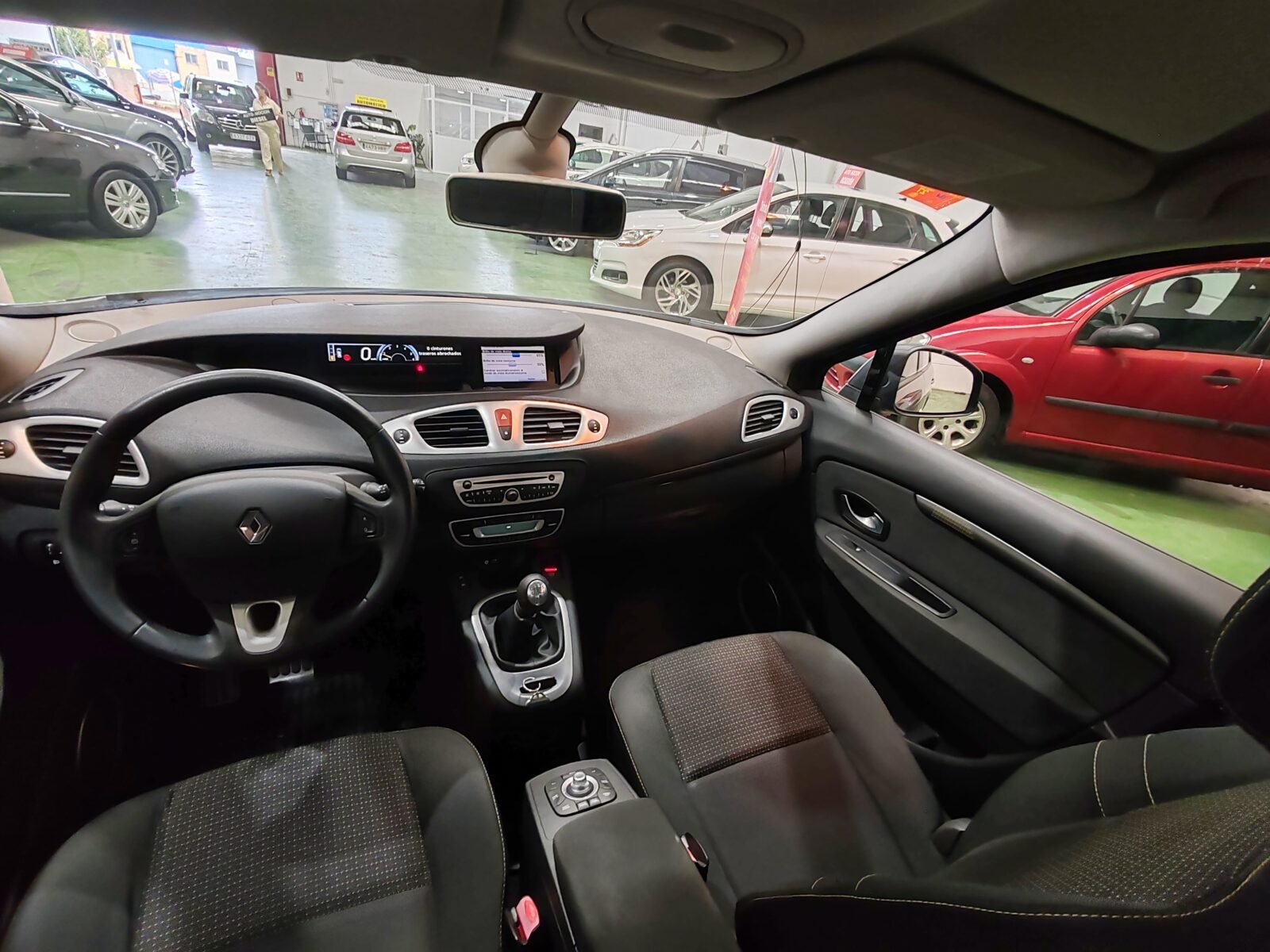 RENAULT Gran Scénic 1.5 dci Dinámique