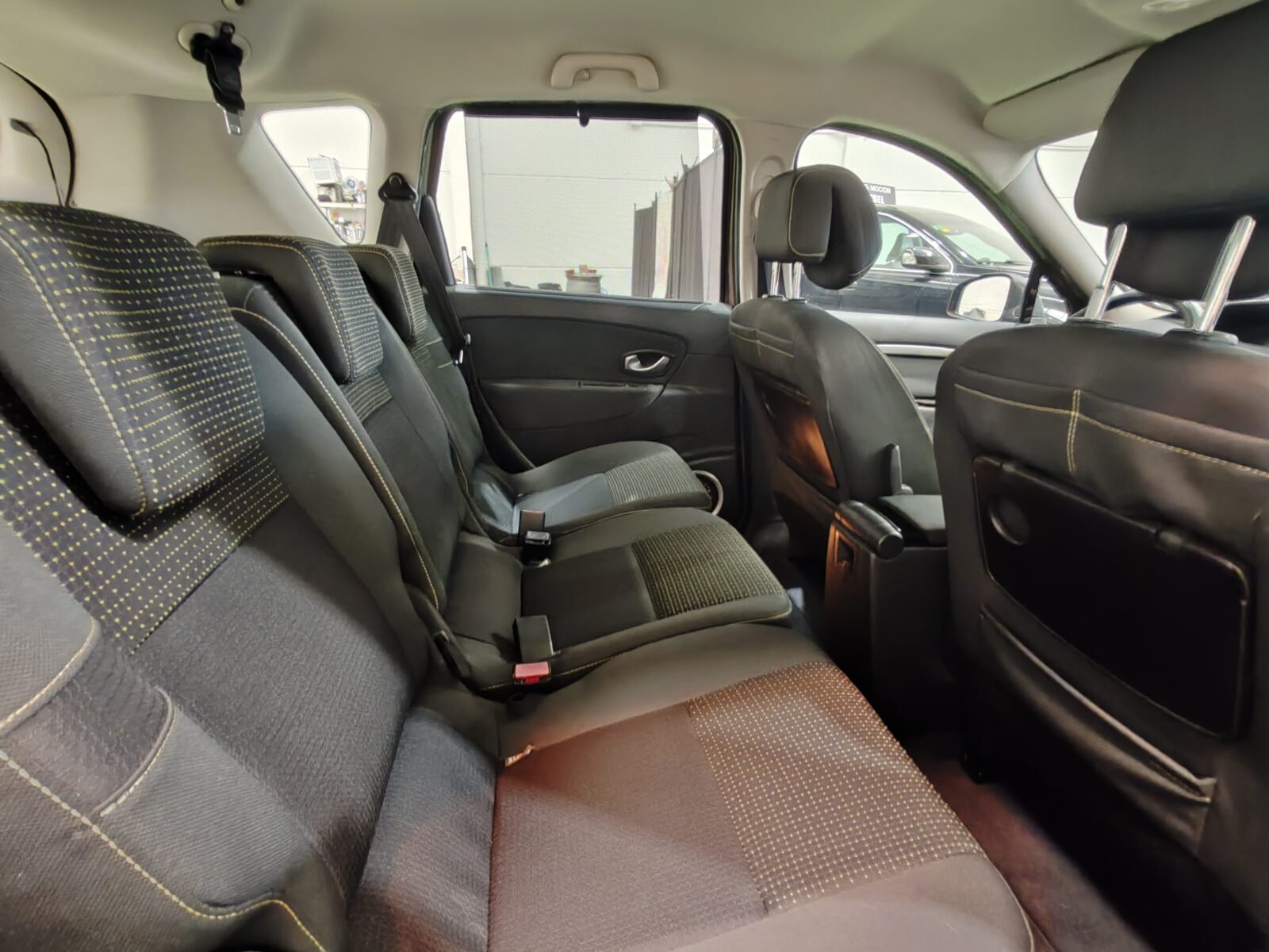 RENAULT Gran Scénic 1.5 dci Dinámique