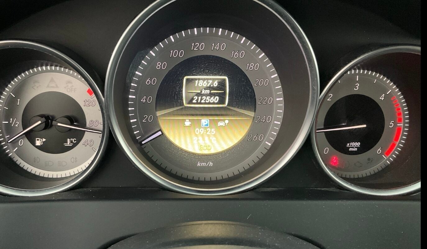MERCEDES-BENZ Clase C 200 CDI 