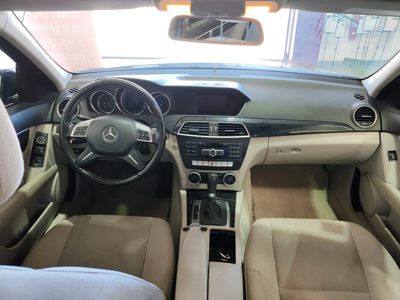 MERCEDES-BENZ Clase C 200