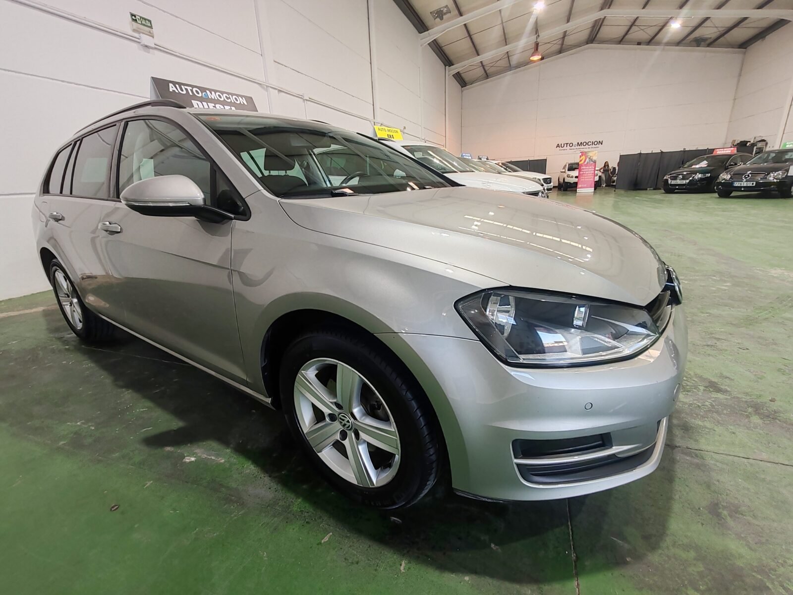 VOLKSWAGEN Golf 1.6 Tdi