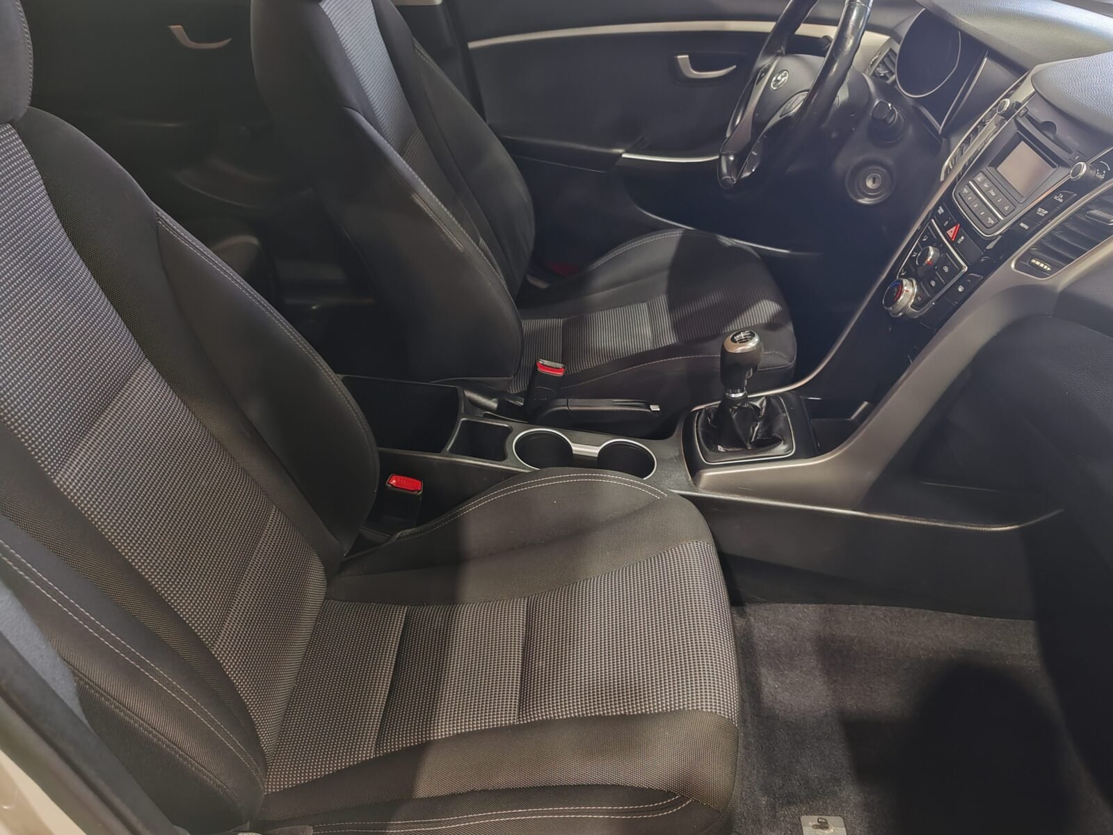 HYUNDAI i30 1.6 crd Go