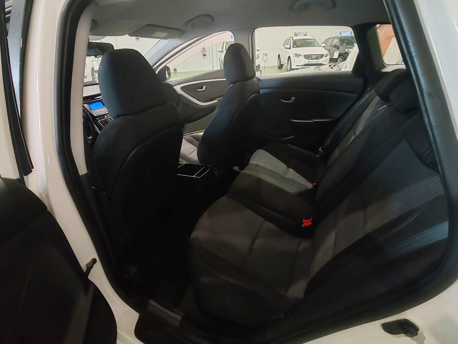 HYUNDAI i30 1.6 crd Go